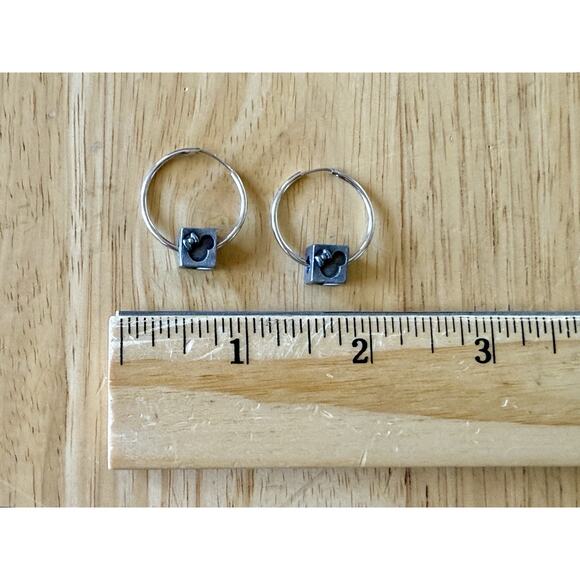 Minnie Mouse Disney Pewter & Heart Earrings, Silver-tone Round Loop EUC - Picture 4 of 6